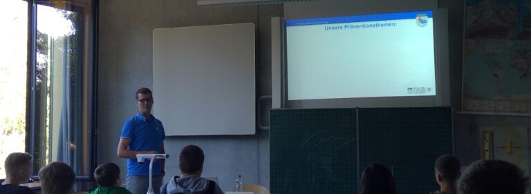 DROGENPRÄVENTION bei den 8. Klassen