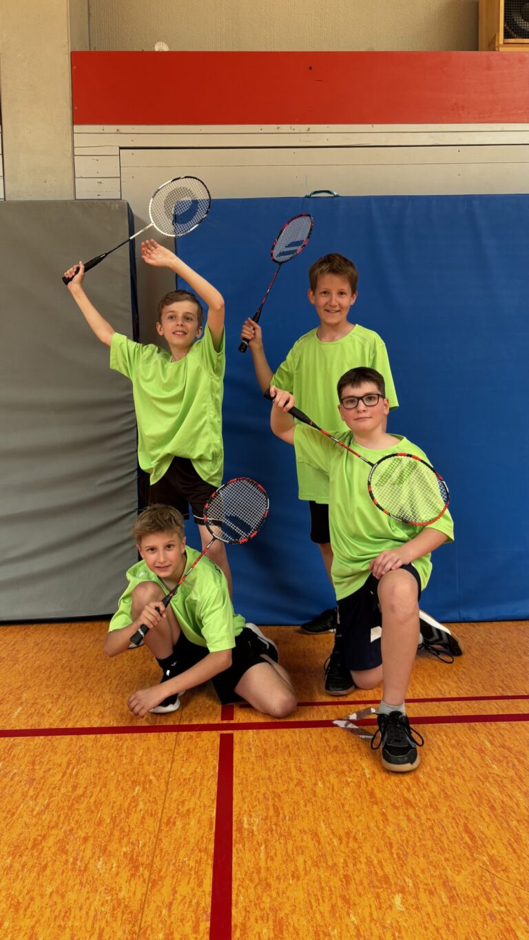 Realschule Kißlegg beim Badminton-Einsteigerwettbewerb in Wangen